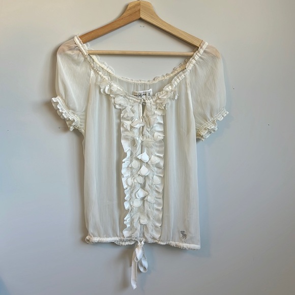 Abercrombie and Fitch blouse. Size medium - Picture 1 of 3